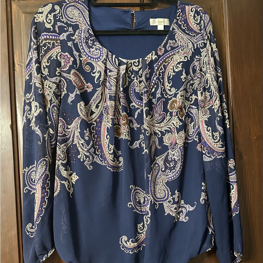 Beautiful Blouse for Work/Nice Occasions